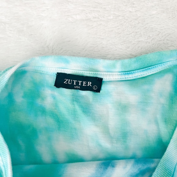 SOLD Urban Outfitters Tiger Rock & Roll Graphic Tee - Picture 4 of 4